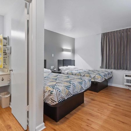Motel 6-Normal, Il - Bloomington Area Zewnętrze zdjęcie