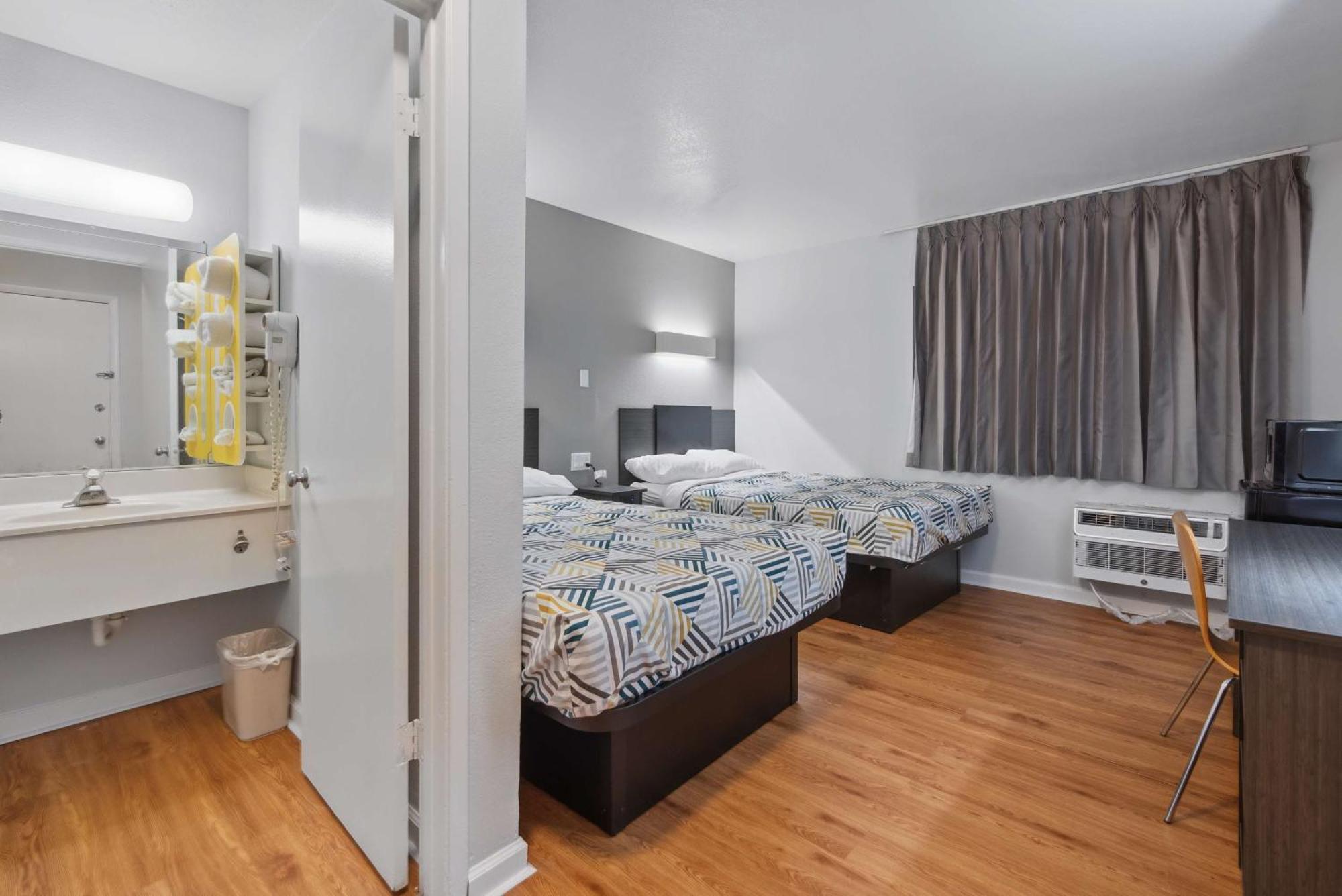 Motel 6-Normal, Il - Bloomington Area Zewnętrze zdjęcie